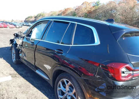 2022 BMW X3 xDrive30I z USA, uszkodzony, nr VIN 5UX53DP0XN9J72130